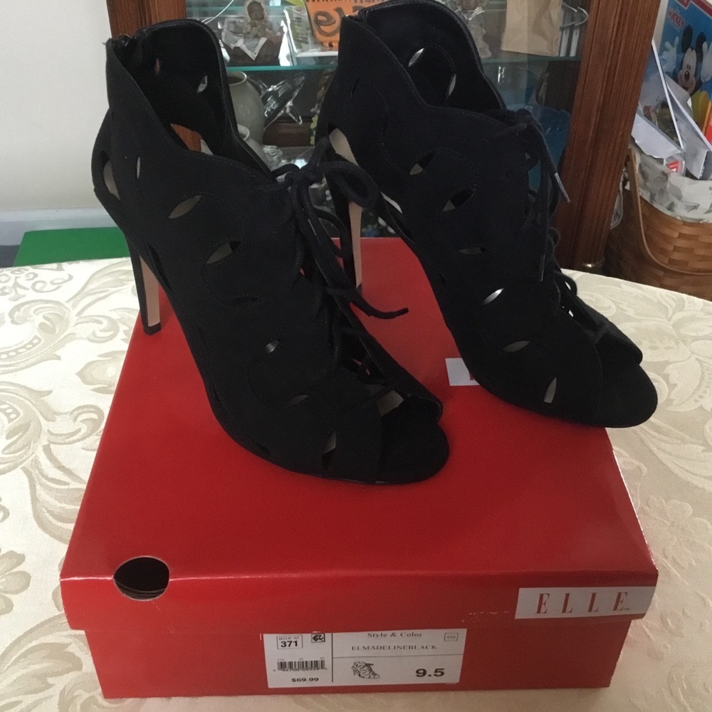 Elle Black Spiked Heels.   Size 9.5